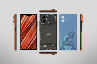 Jolla Phone 2026 eri suunnista kuvattuna sekä puhelimen läpinäkyvä takakuori ja sisäinen rakenne.